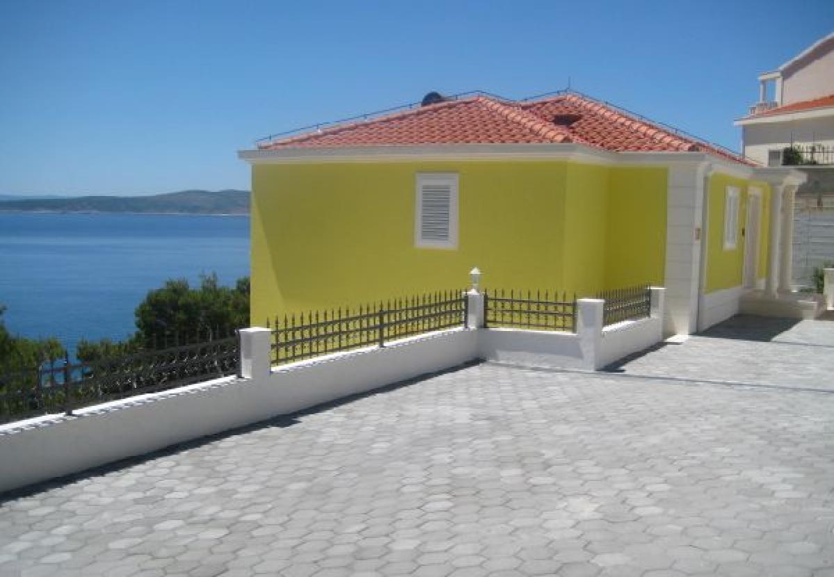 villa with swiming pool, apartment with swimming pool, apartment_brela, matijevic_ante brela
